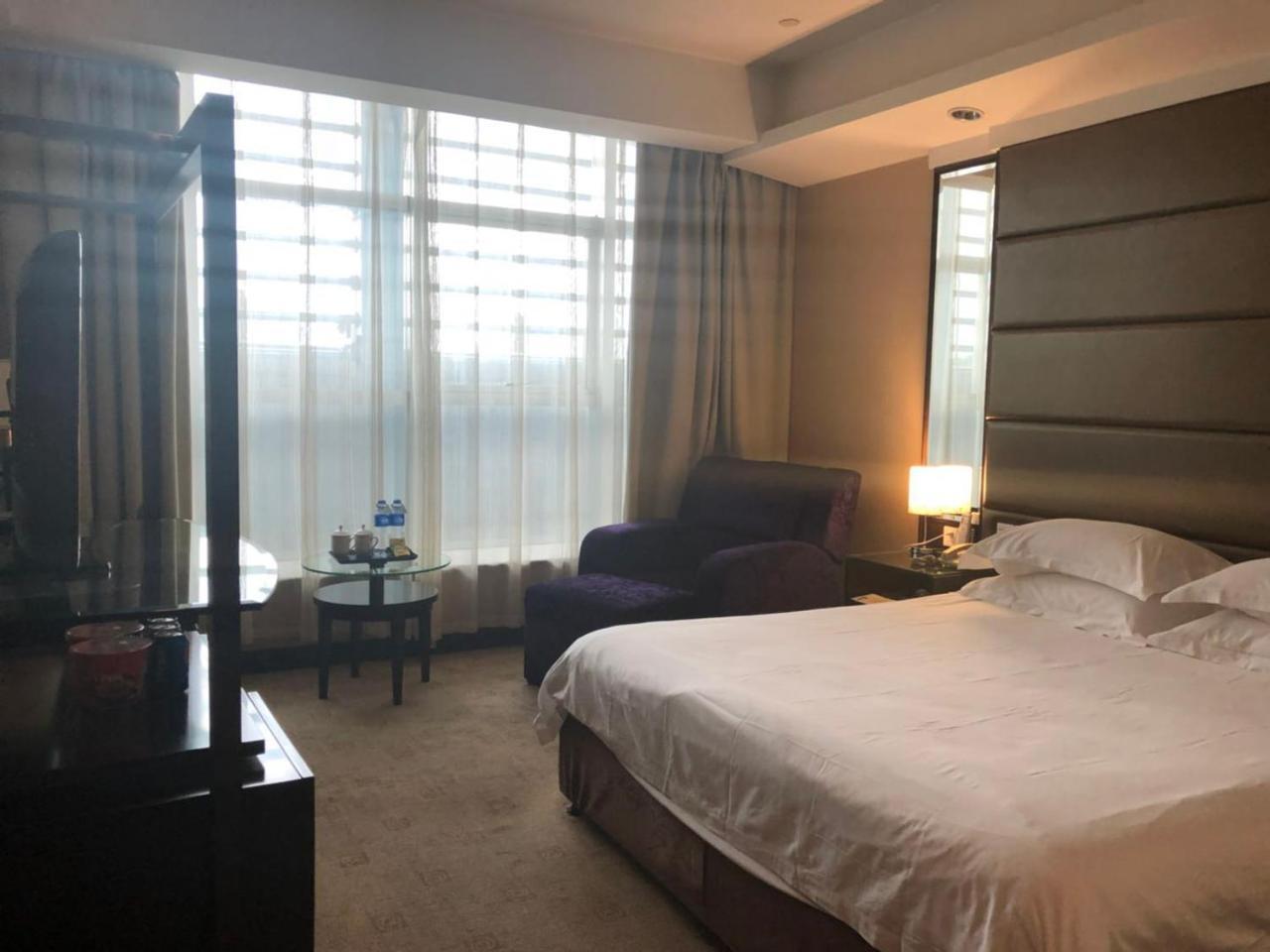 Xindu Hotel Changzhou  Buitenkant foto