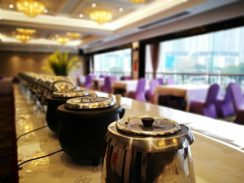Xindu Hotel Changzhou  Buitenkant foto